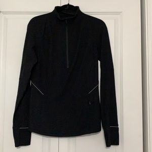 Lululemon tapered half-zip pullover